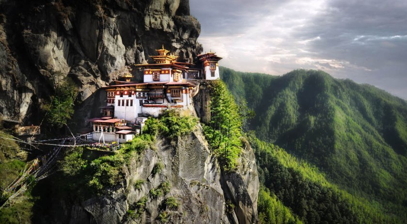 bhutan-temple-ppcorn